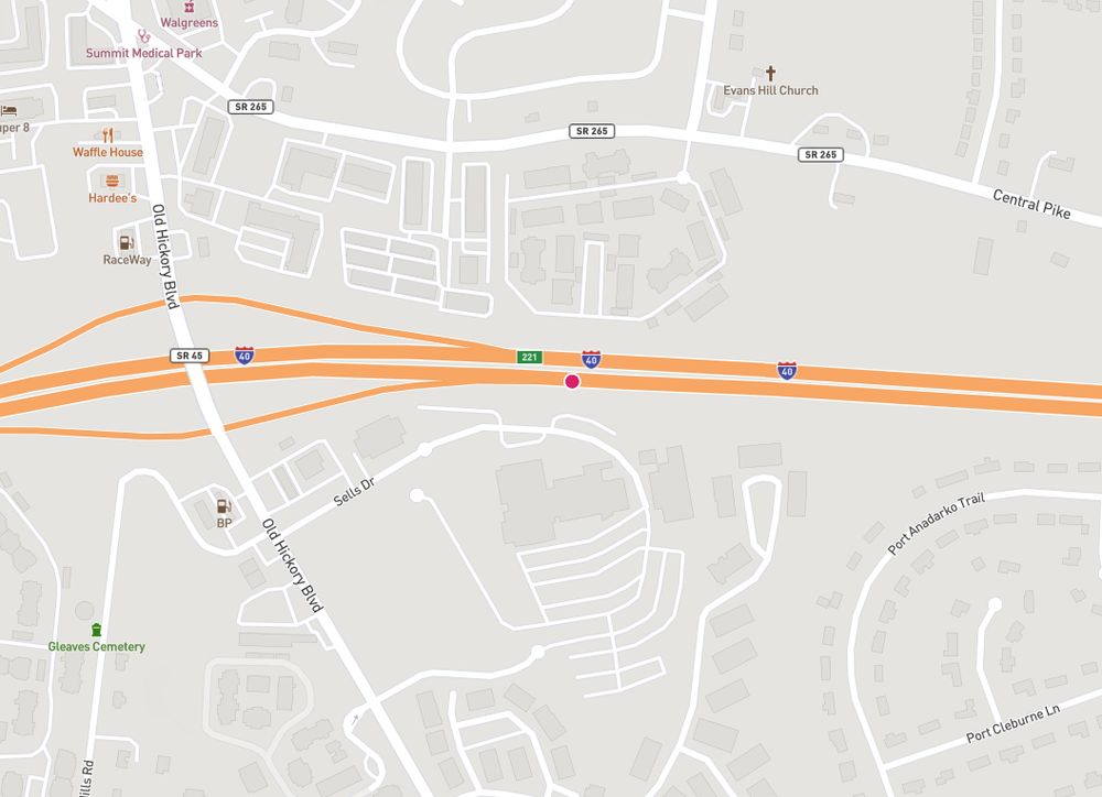 Fatal crash location on I-40W near MM 220.6. Screen capture courtesy of: https://www.nashfatalcrash.com/