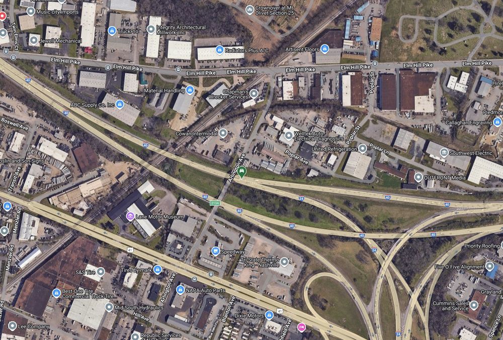 Fatal crash location on I-40W near MM 213. Screen capture courtesy of: https://middletncycling.com/fatal-crash-reports/