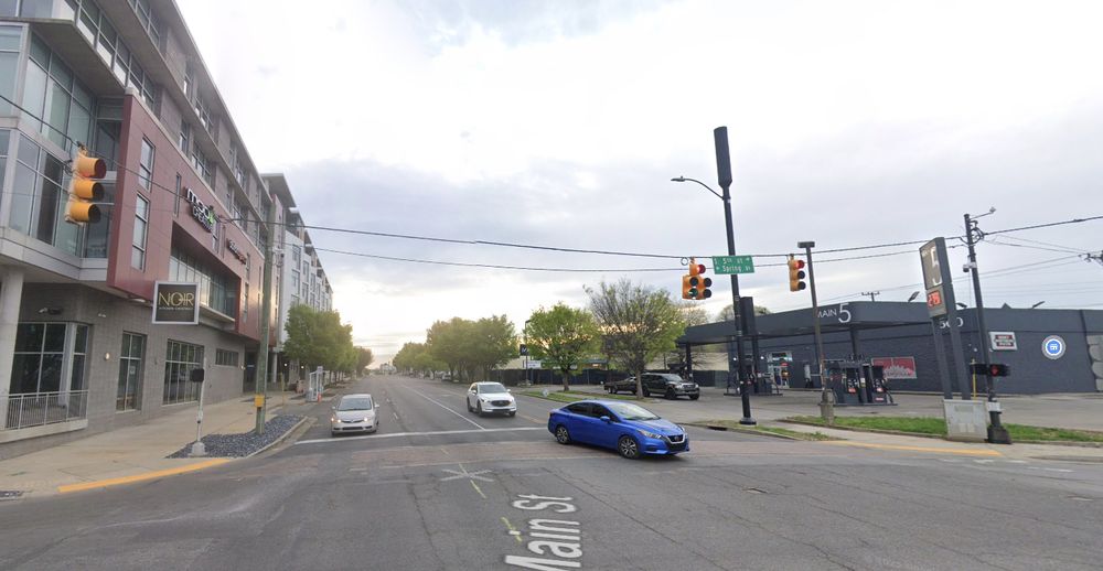 Google StreetView of the fatal crash location at 500 Main Street, looking NE.