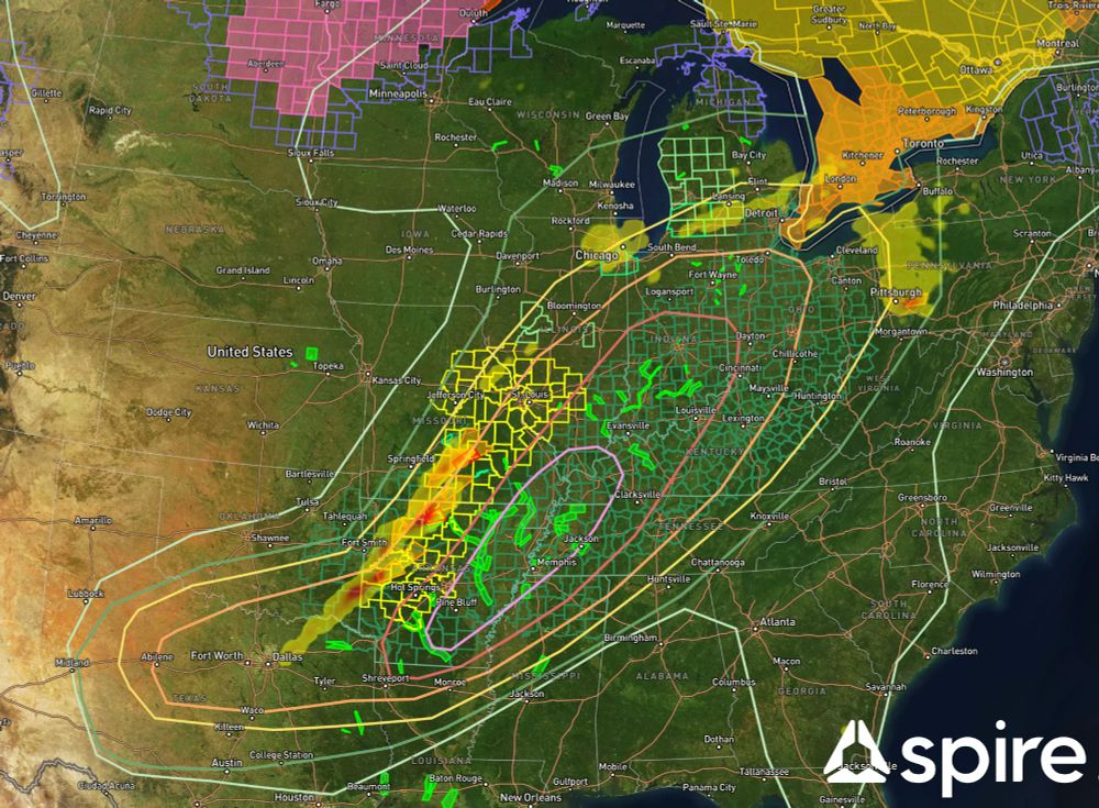 A DeepVision snapshot highlights the Storm Prediction Center’s severe weather outlook, including a high-risk area. Weather alerts for flooding and thunderstorms are displayed, as well as lightning density.