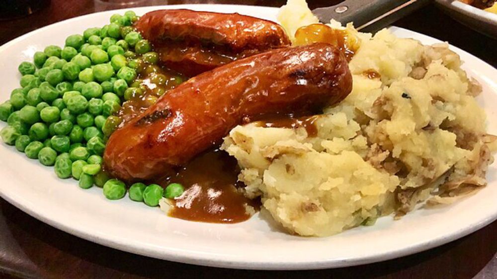 Bangers and mash - Wikipedia