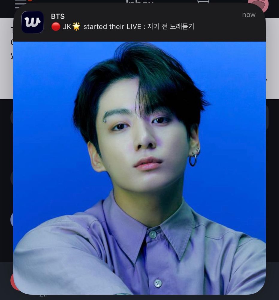 Jungkook is live Weverse notification