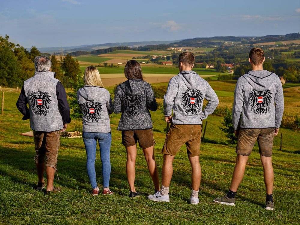 Herren - Trachtige Mode mit Österreich Wappen - Austrian Wear