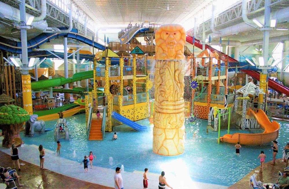 A wide angle photo of Kalahari indoor waterpark in Sandusky, Ohio. 