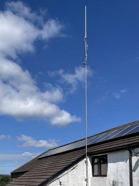 Lower antenna is a Radio Structures 4 Stack for Fusion and top one is a Diamond X50 for Analogue FM