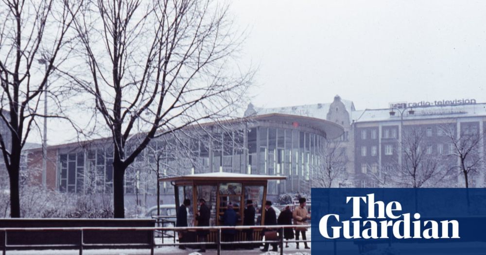 Former Stasi officer jailed for 10 years over 1974 Berlin border shooting