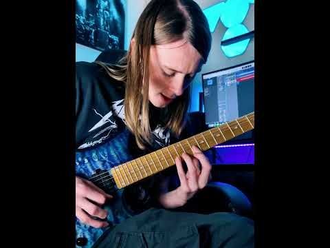 Fast little guitar piece in Am. How many frets can you stretch? 🎸🙂 #guitar #guitarist