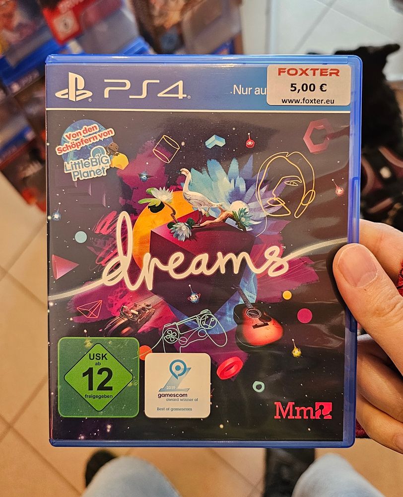 Found Dreams for PS4 in mint condition for 5 bucks in a second-hand gaming store. Photo of the front cover in my hand.