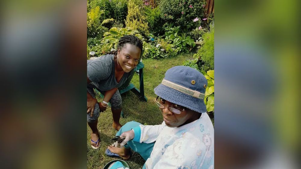 After Sonia Elizabeth Cox, right, was diagnosed with Alzheimer's at 64, she lost her memories of her husband and stopped responding to her son. Her daughter, Angeleta, became the primary caregiver.