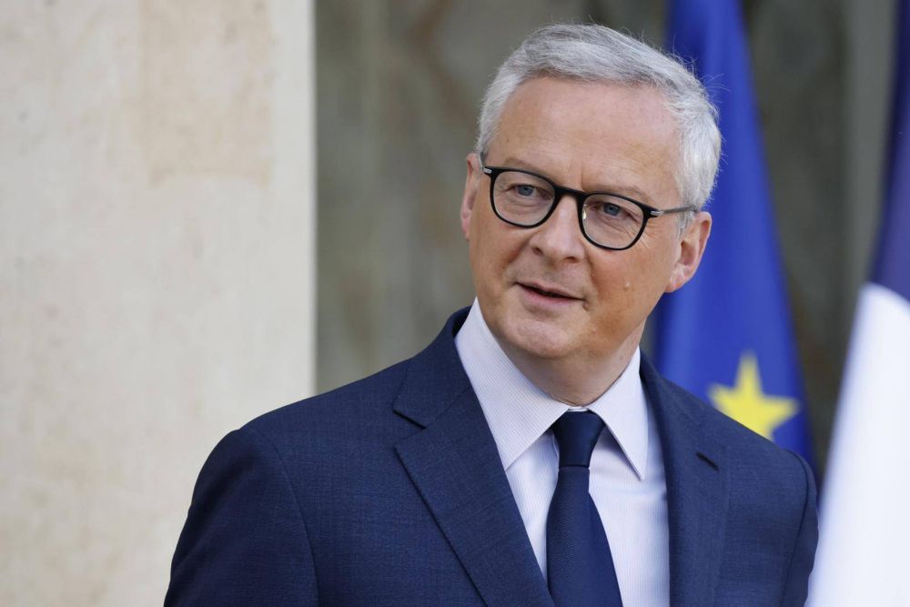 "Réveillez-vous" : après l'appel de Macron, Bruno Le Maire appelle à se "secouer les puces" pour ...