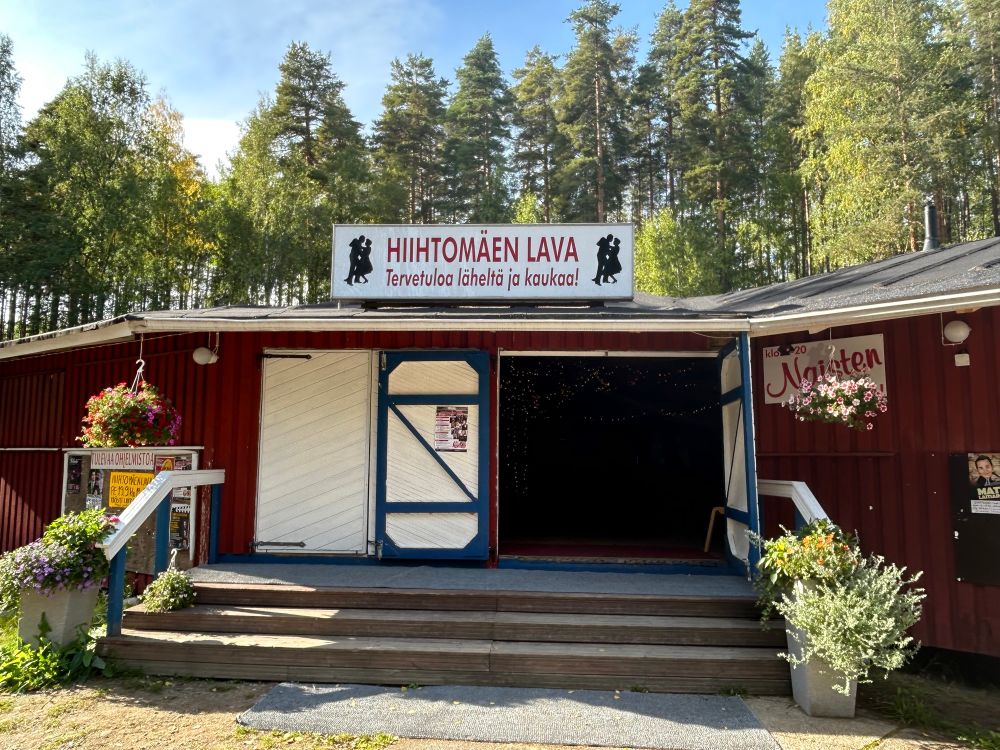 Hiihtomäen tanssilava