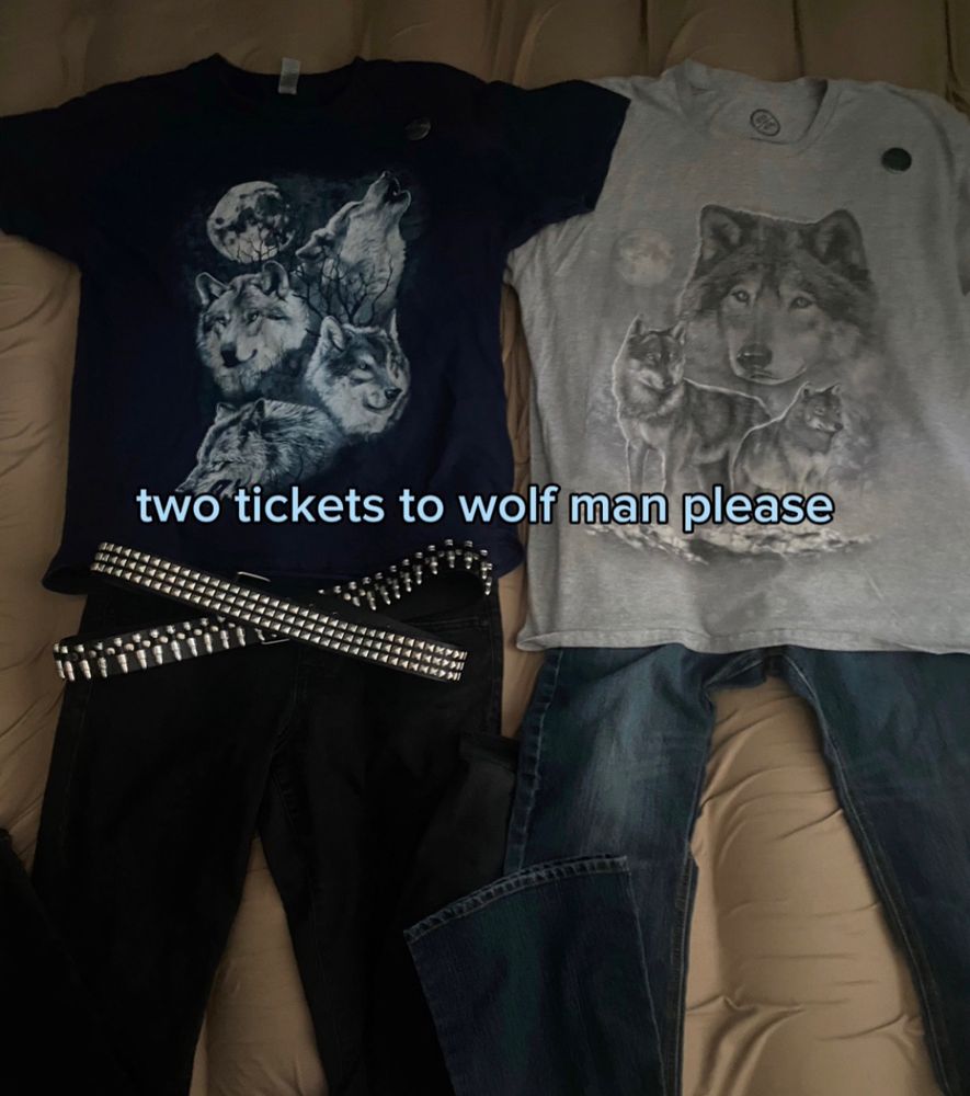 me and my sister’s outfits :3