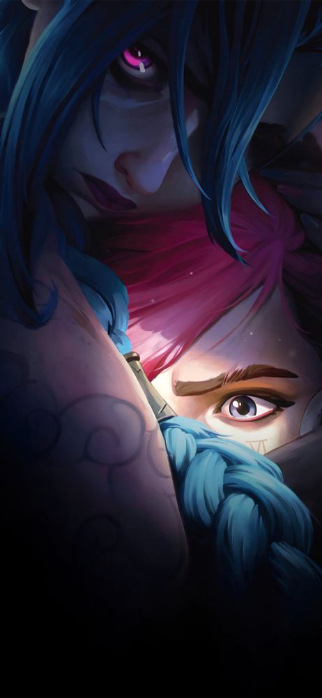 Vi and Jinx holding each other while light shines on VI’s face