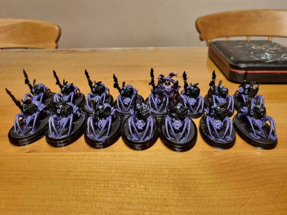 15 gloomspite gitz spider riders all basecoated in purple and green