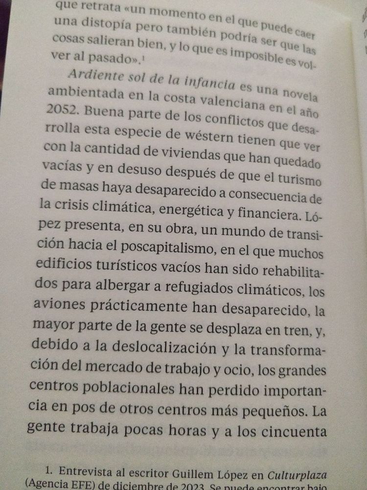 Fragmento del texto dónde se recomienda la novela "ardiente sol de la infancia"
