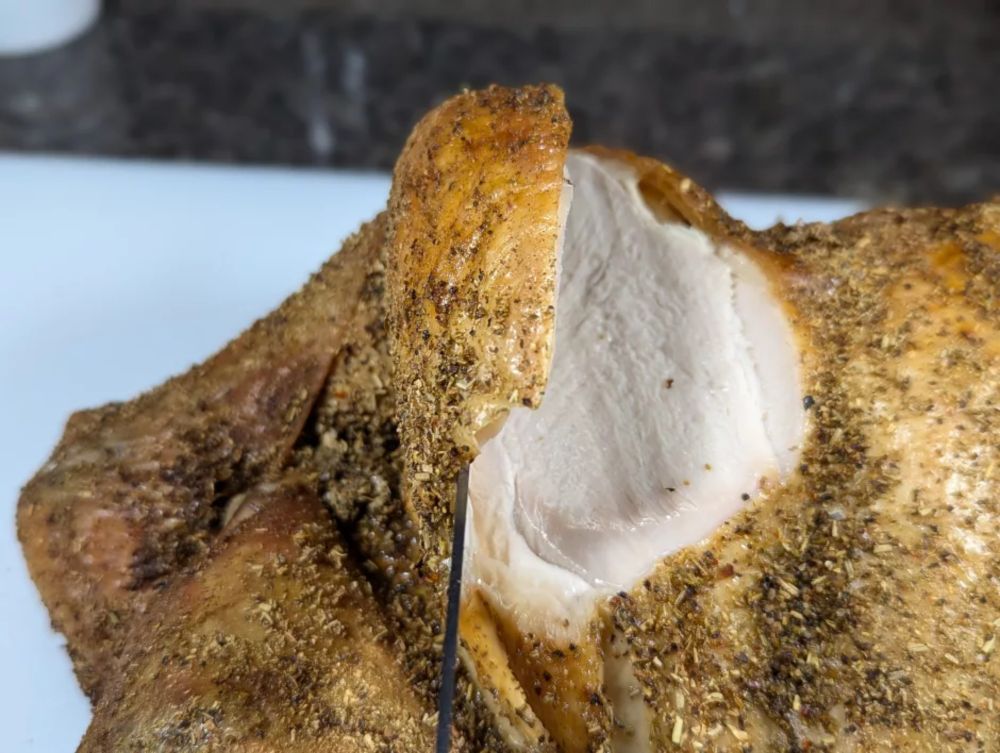 The Ultimate Guide to Dry Brining Turkey: Juicy, Flavourful Meat and Crispy Skin