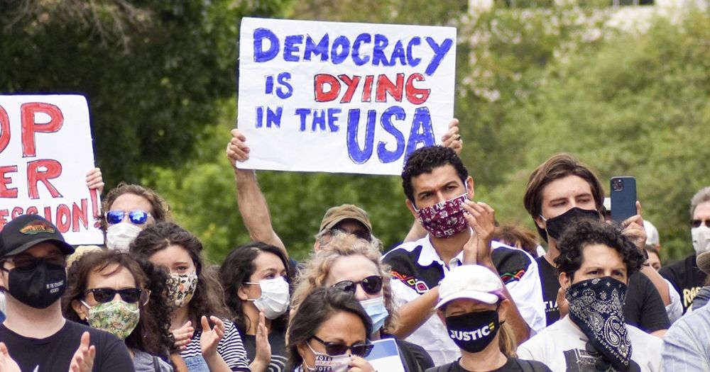This is the most important moment to fight back against voter suppression in Texas. There are three things you can do RIGHT NOW to join us in this fight:
