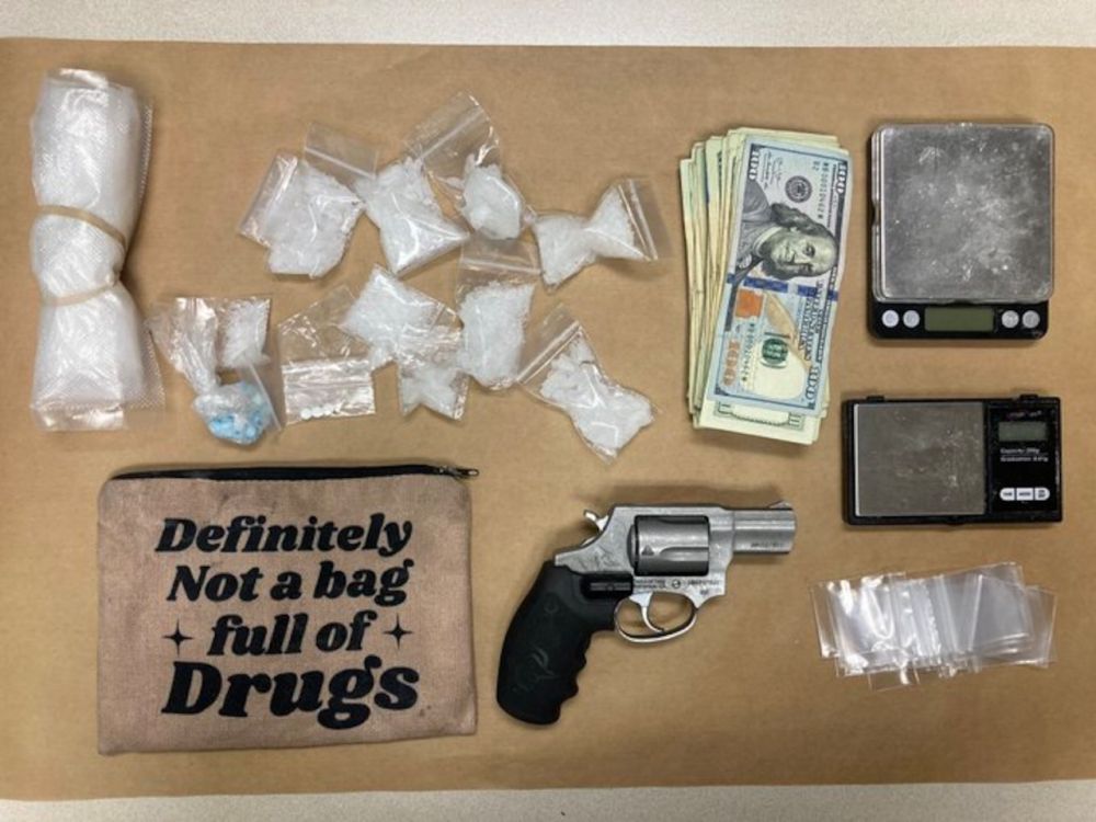 Officers seize bag with ‘Definitely not a bag full of drugs’ printed on it – and it was full of drugs, Police Bureau says