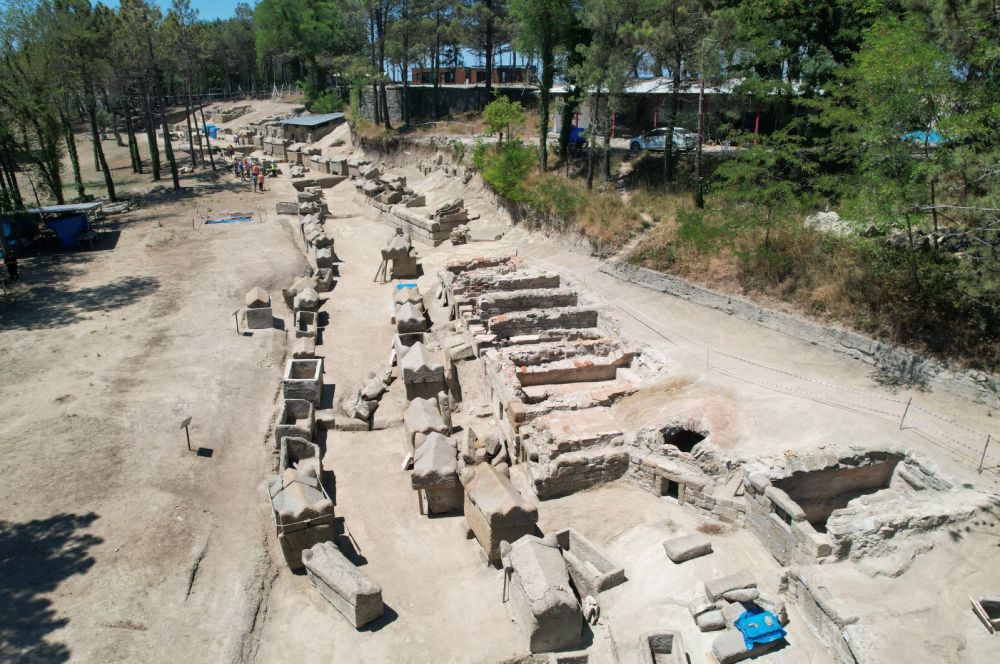 Excavation reveals Tios’ hidden Roman necropolis in N Türkiye