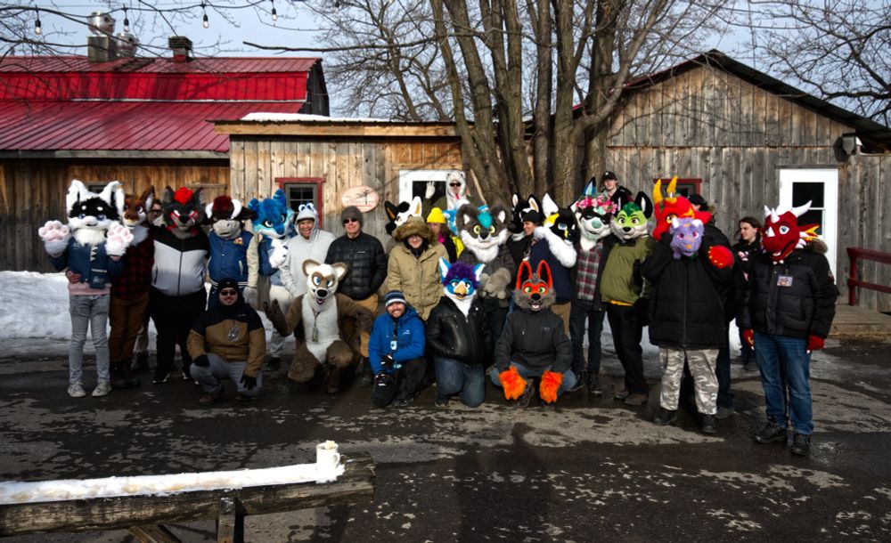 2025 group photo at Ferme Au Vieux Chêne.