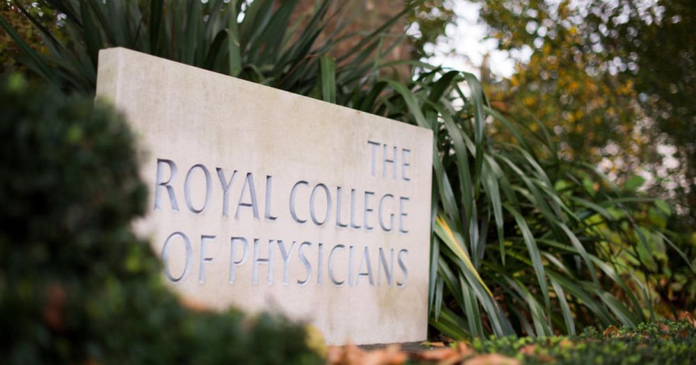 Chair of the Royal College of Physicians (RCP) board of trustees steps down