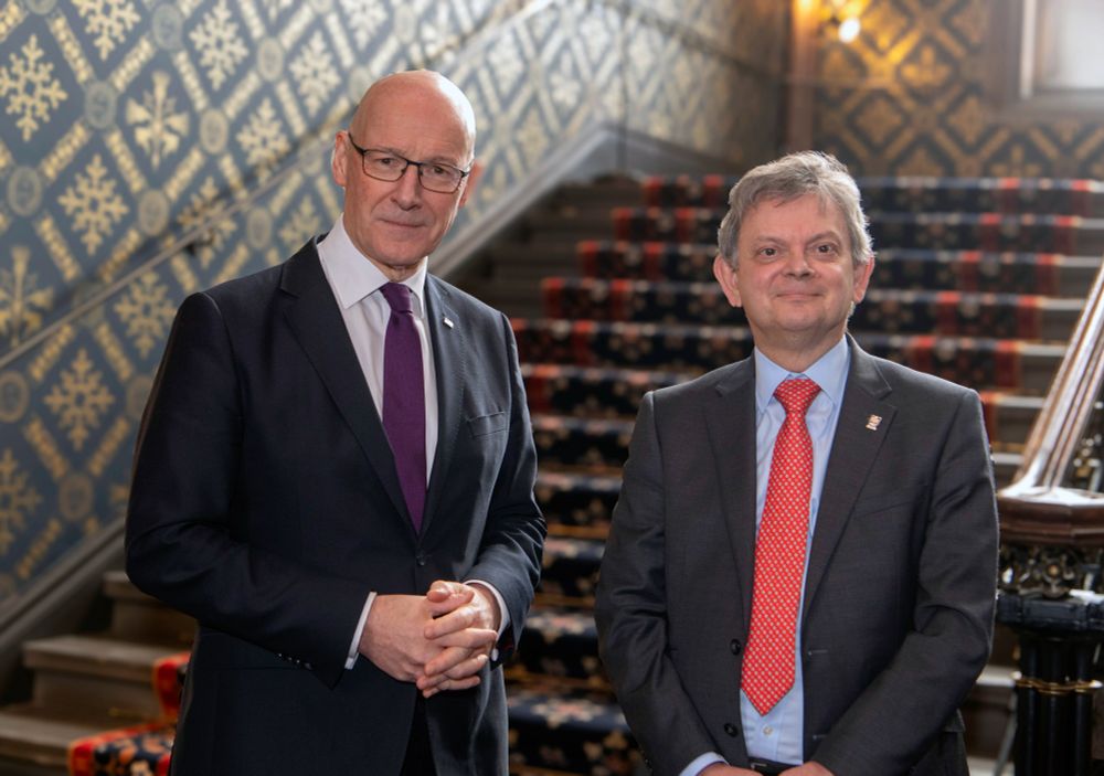 First Minister John Swinney with University of Glasgow Principal Professor Sir Anton Muscatelli.