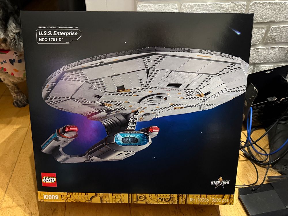 Enterprise D Lego set front of box 