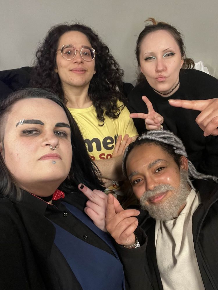 Photo of me and the Gauntlet squad. I’m cosplaying Kingston Brown at bottom right, Shan is Cody Walsh at bottom left, Leslie is looking lovely at the top right and Hayden is, brilliantly, wearing a 3-piece Ramen outfit at the top left.