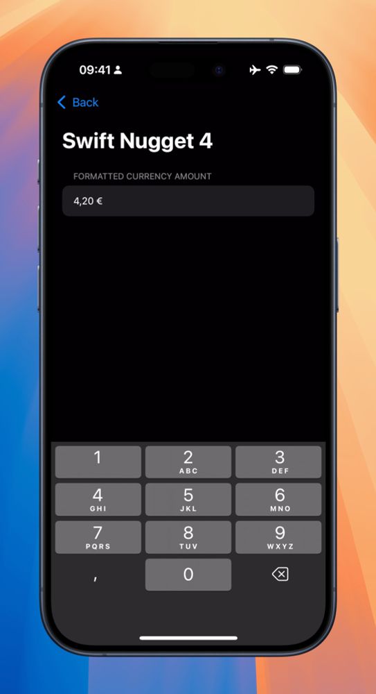 Screenshot of an iOS simulator running an app with an input field that supports currency formatting. The decimal keypad is open and the value in the TextField is 4,20 € 🤪