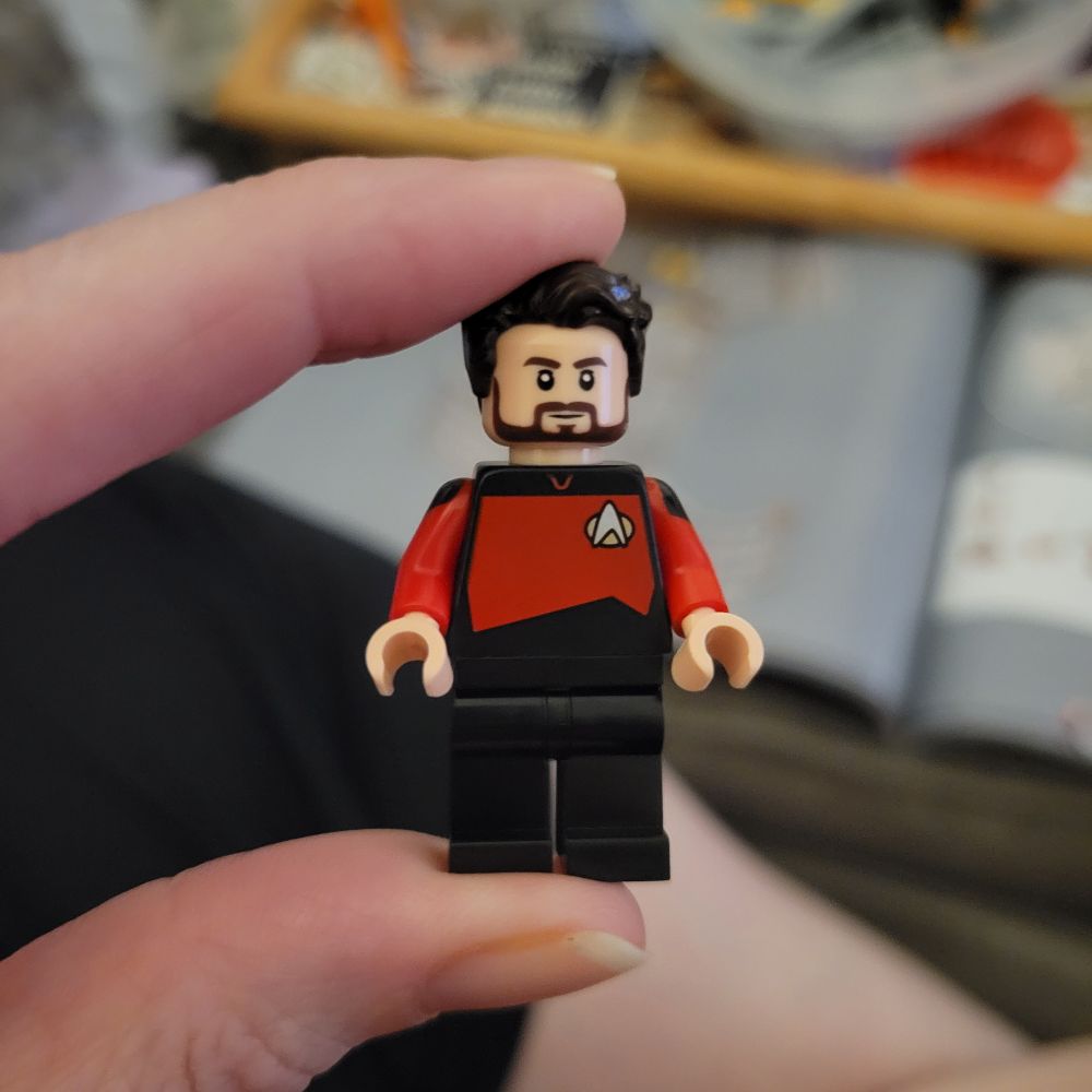 Serious Face Riker Lego minifig 