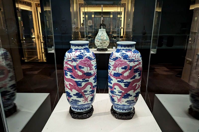 Ancient Chinese vases