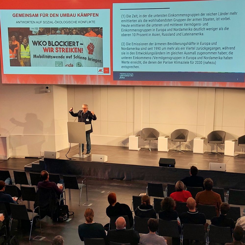 Klaus Dörre referiert im Bildungszentrum der Arbeiterkammer Wien.