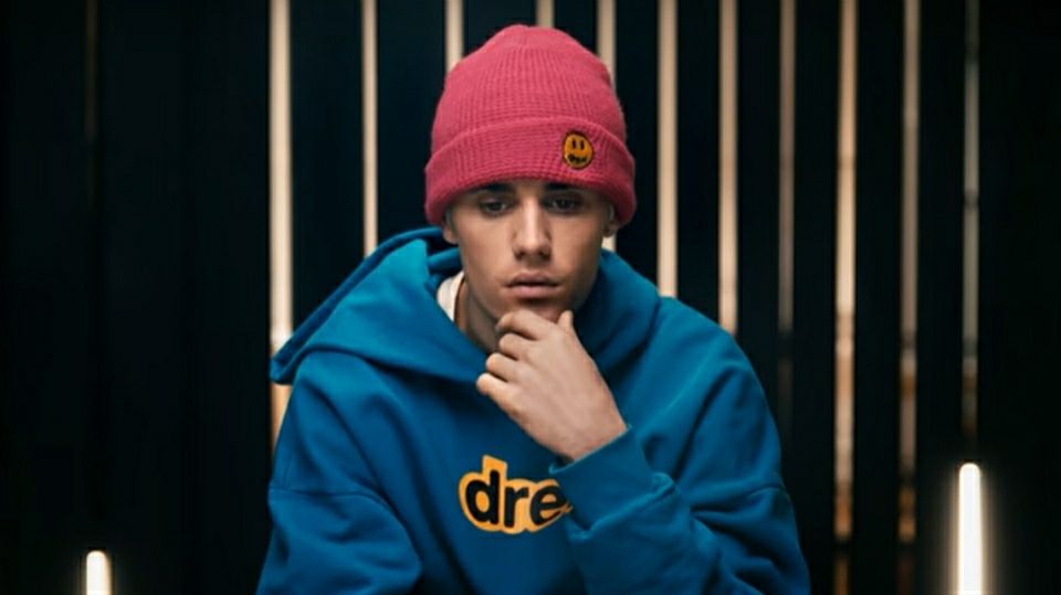 C'est pas lui sur la photo 😂😂