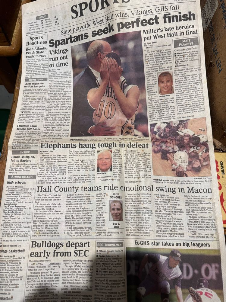 High school hoops final four, 1999. Two game stories and one column from the same (long) day. The heyday of local papers: two writers and a photog in Macon for four days.