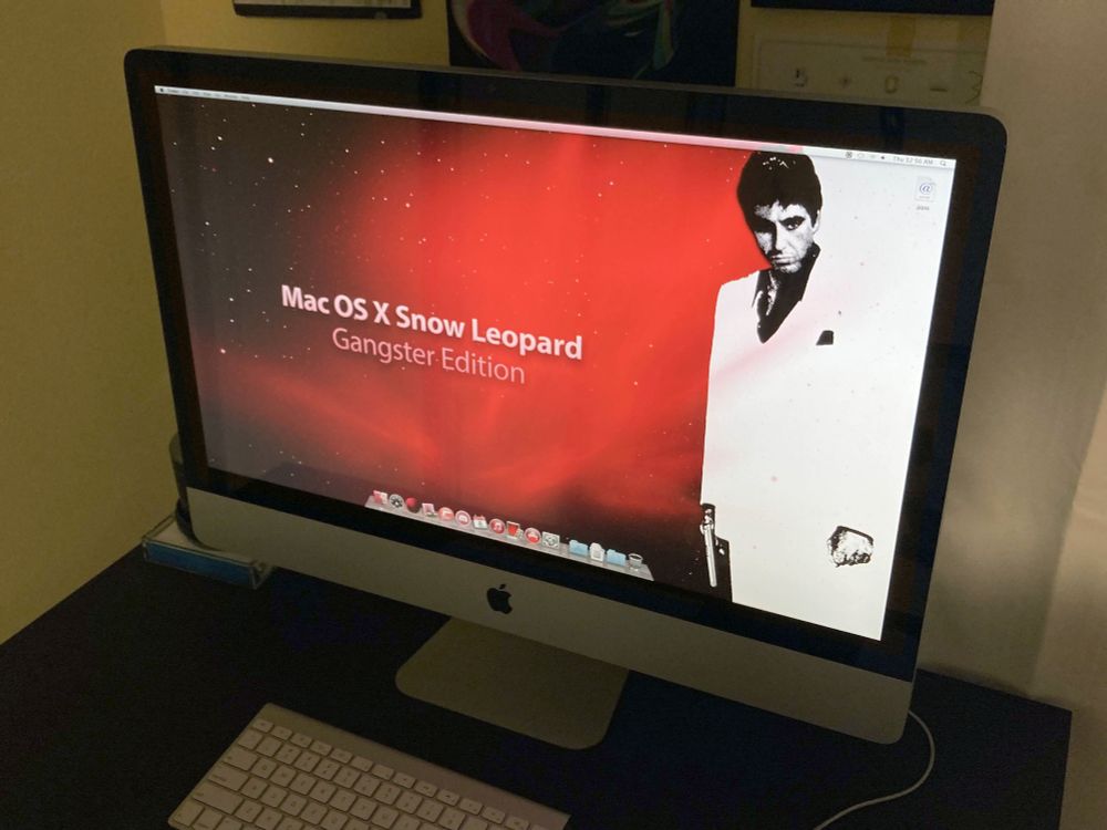imac computer running mac os x snow leopard gangster edition