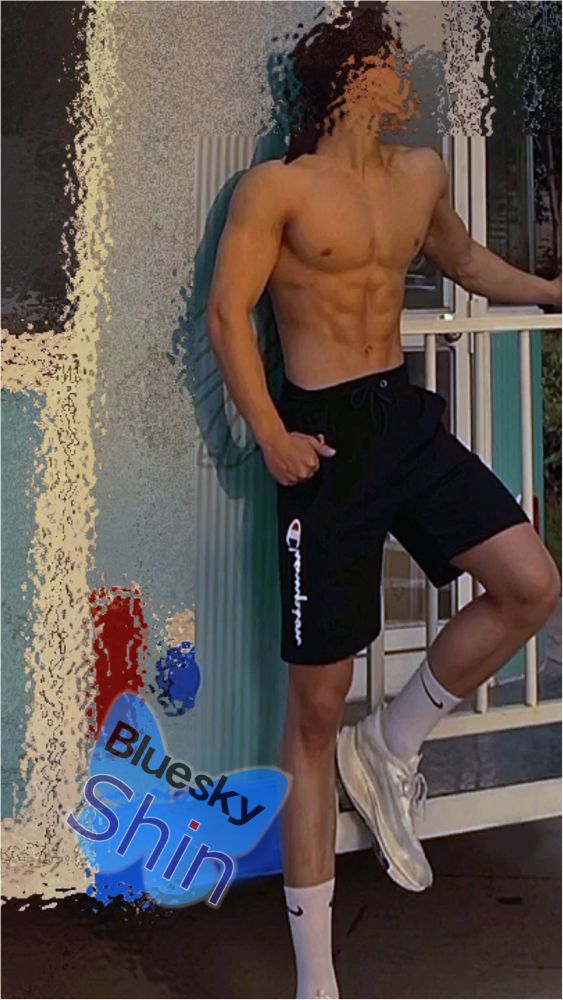 ランニング後に仲良しのおばちゃんのホットドックキッチンカーの裏で