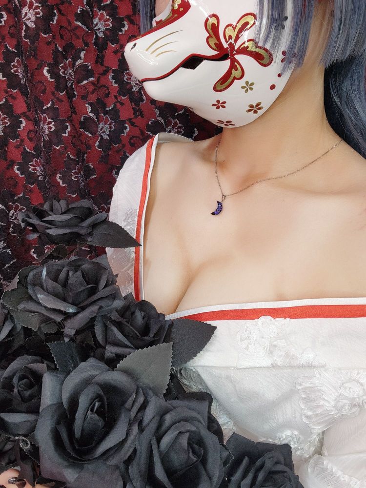 黒いバラの花言葉は。