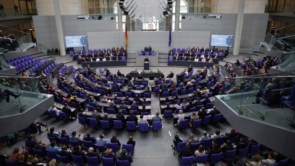 Eklat im Bundestag: AfD und BSW boykottieren Selenskyj-Rede