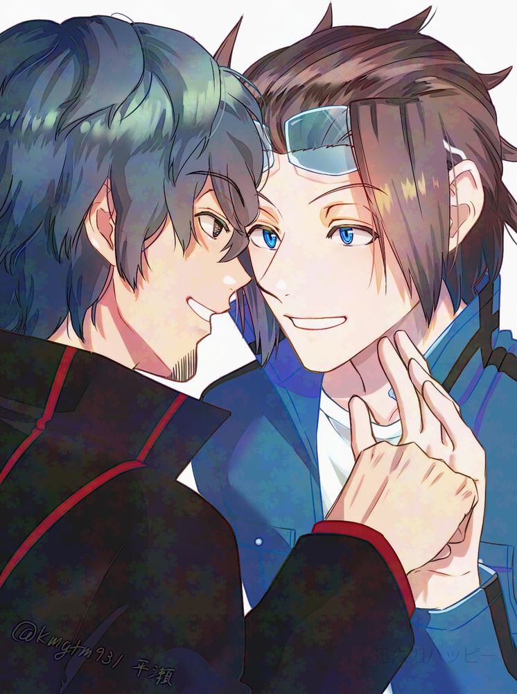 じんさんの手のひらに拳をあててるたちかわさん