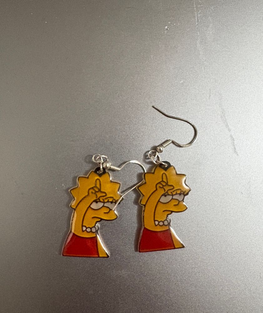 lisa simpson earrings 