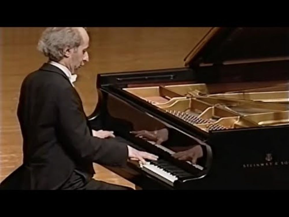 Anatol Ugorski plays Mussorgsky Pictures at an Exhibition – video 1995