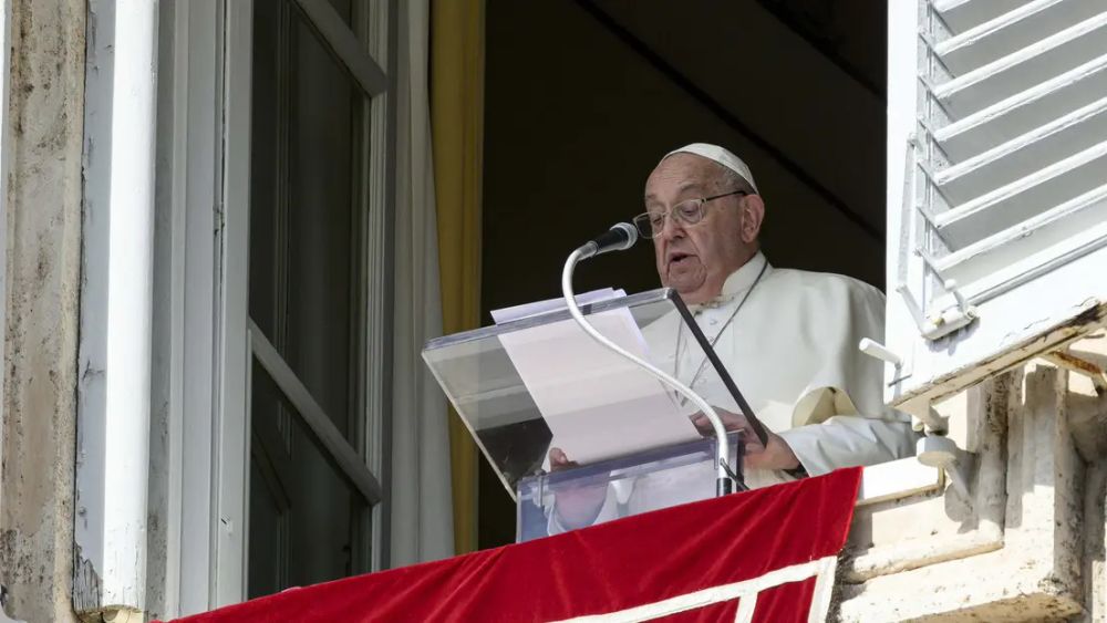 Papa Francisco pide un alto al fuego inmediato en Oriente Medio