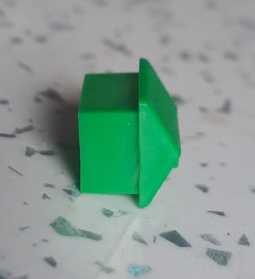 Tiny dead Monopoly house