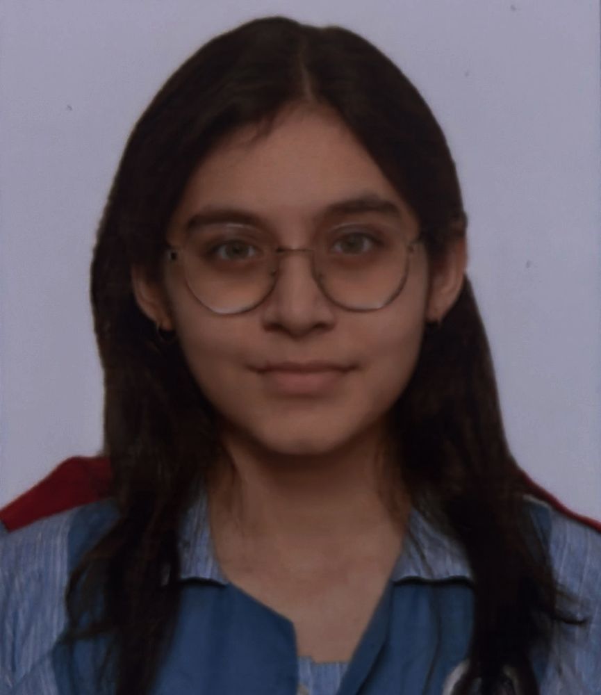 Headshot of Arfa