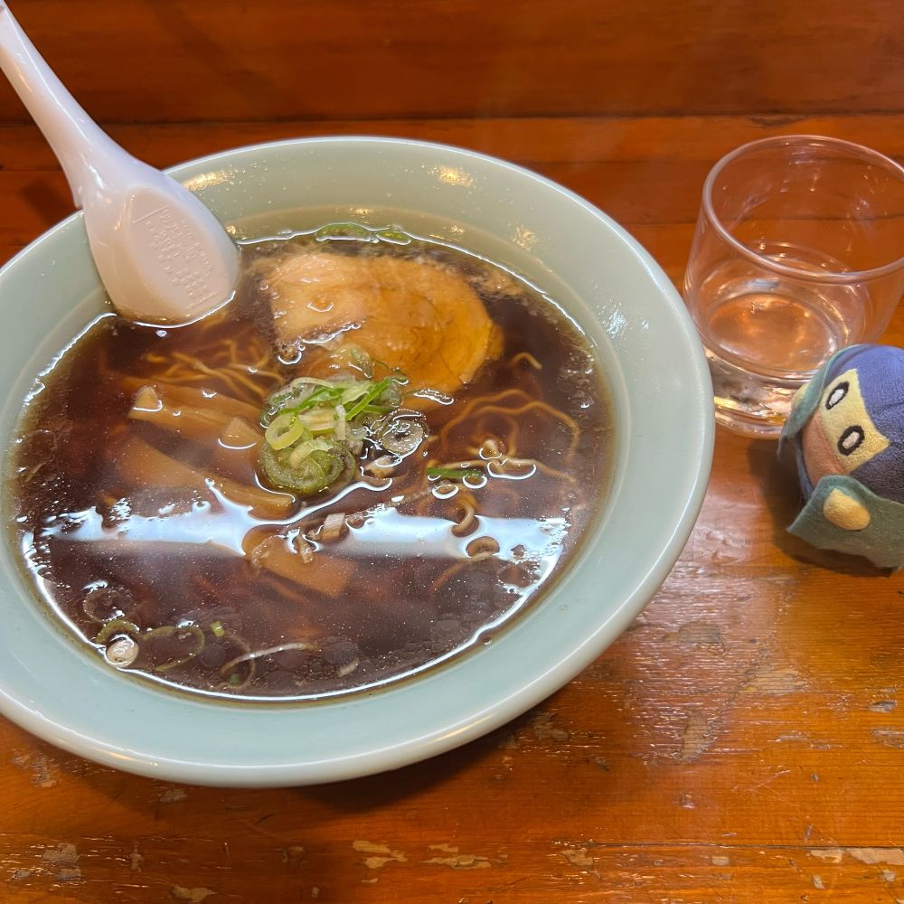 高山ラーメンを食べたまるすけ
