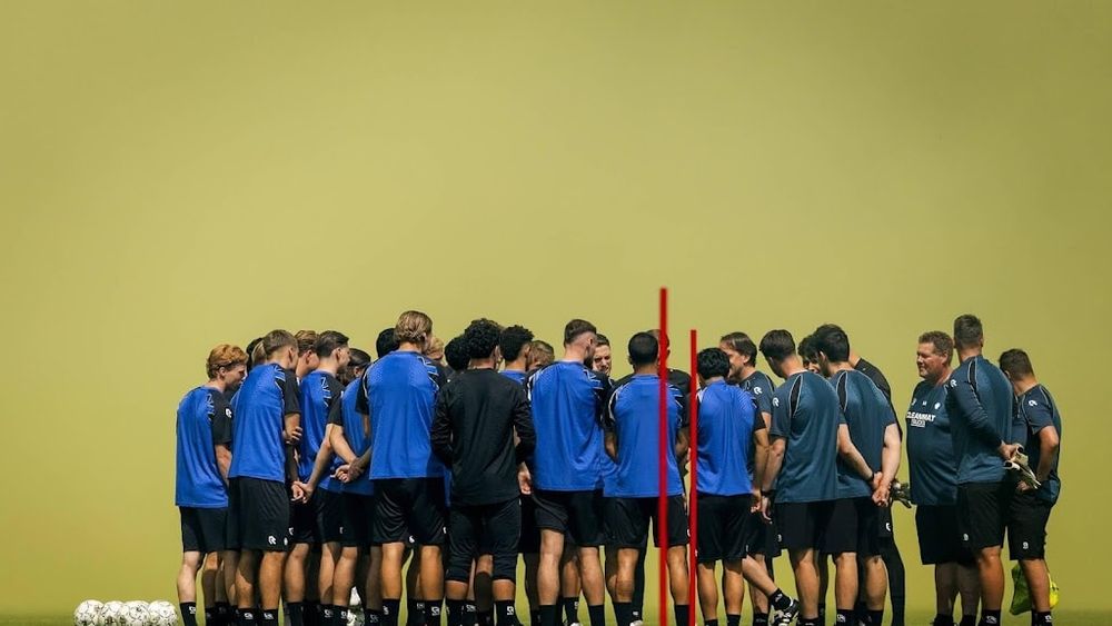 Clubleiding, staf en spelers van Vitesse geven geen commentaar   