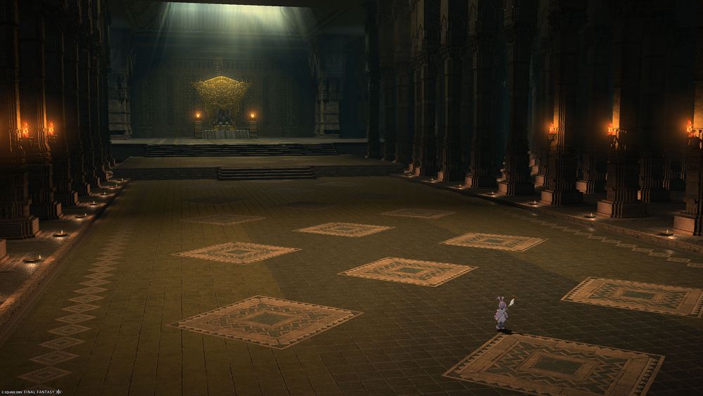 The absurdly oversized throne from from Dawntrail. Echo chamber indeed.

No, that speck is not my WoL.