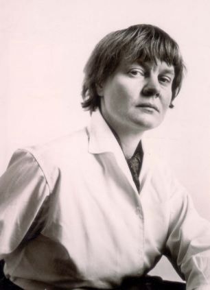 Happy birthday, Iris Murdoch, born 15 July 1919

‘Every book is the wreck of a perfect idea.’
—Iris Murdoch

#Readers #BlueSkyBooks #Books #WritersOfBlueSky #SkyWriting #BlueskyLit #WritingCommunity
