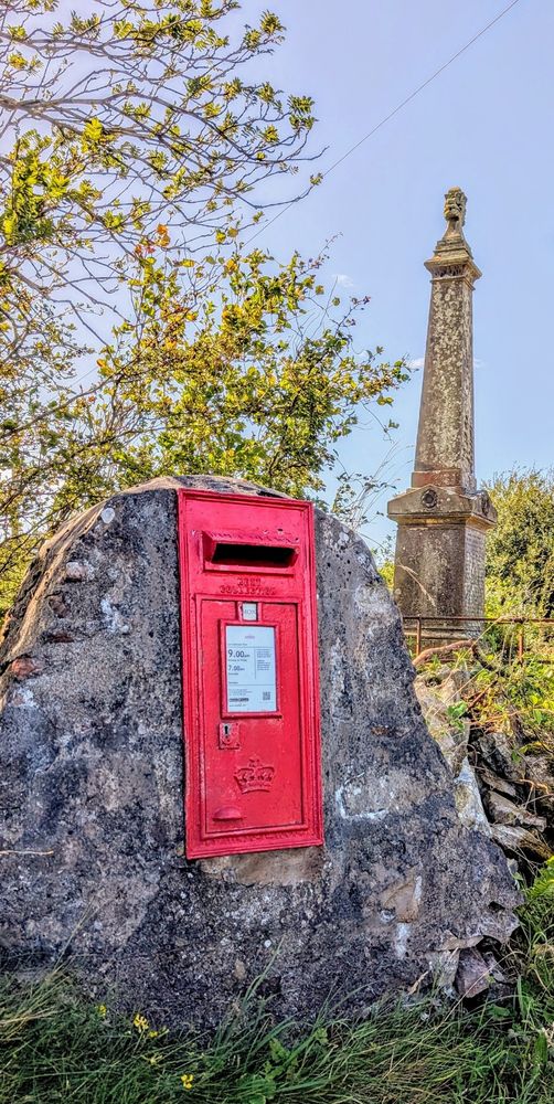 EIIR walbox set in a rock, sunny day in Blackwaterfoot on the Isle of Arran 