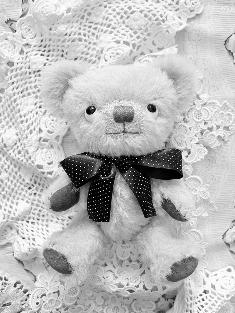 テディベア
ぬいぐるみ
ハンドメイド
ハンドメイドぬいぐるみ